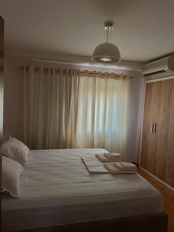Apartment In Skanderbeg Square - Tirana Center 1 Eksteriør billede